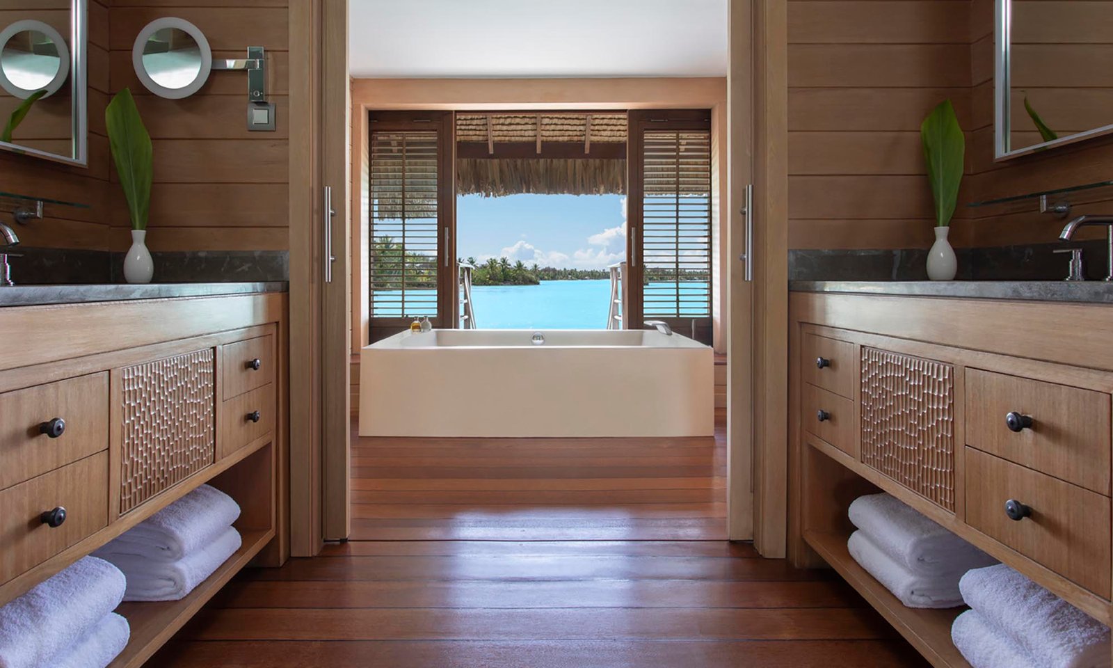 Four Seasons Resort Bora Bora